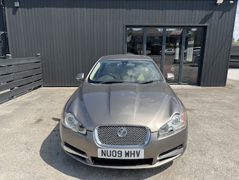 Used Jaguar XF 2009 for sale - 79360213: Photo