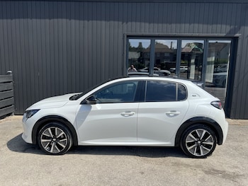Used Peugeot E-208 2021 for sale - 79360145: Photo
