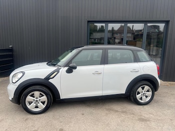 Used MINI Countryman 2016 for sale - 79352641: Photo