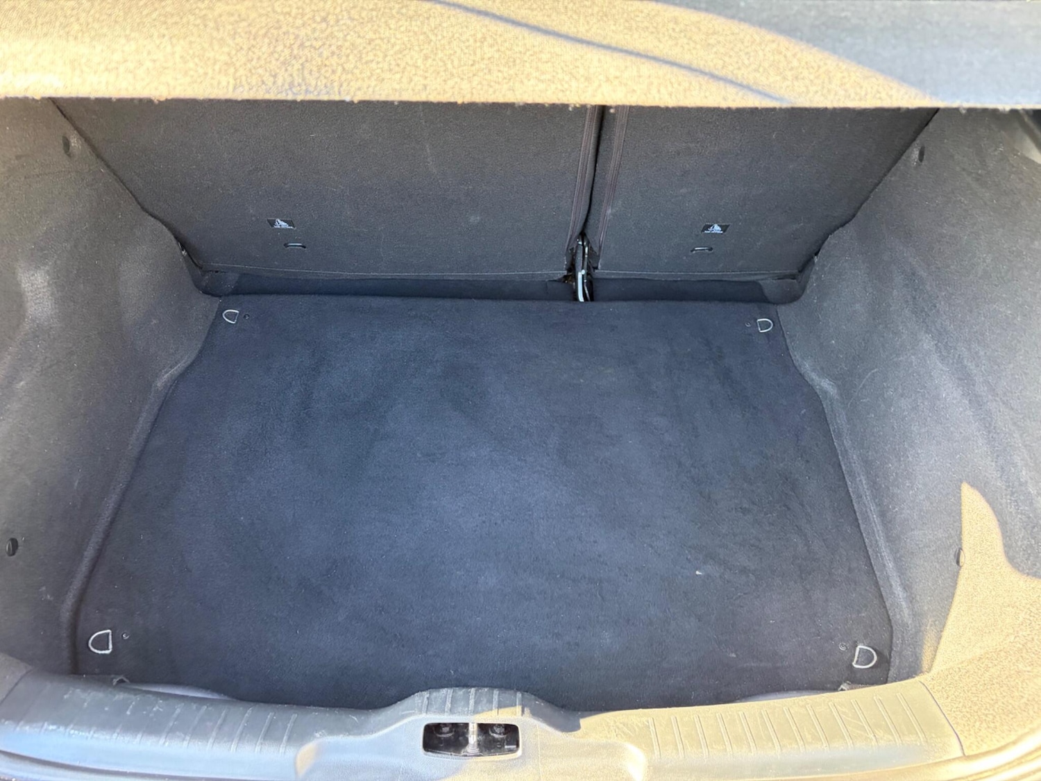 Used Citroen C4 Cactus 2019 for sale - 77559321: Photo 47