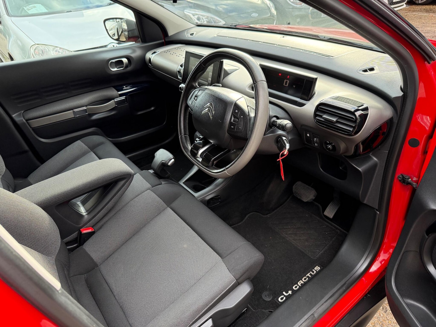 Used Citroen C4 Cactus 2016 for sale - 76528014: Photo 14