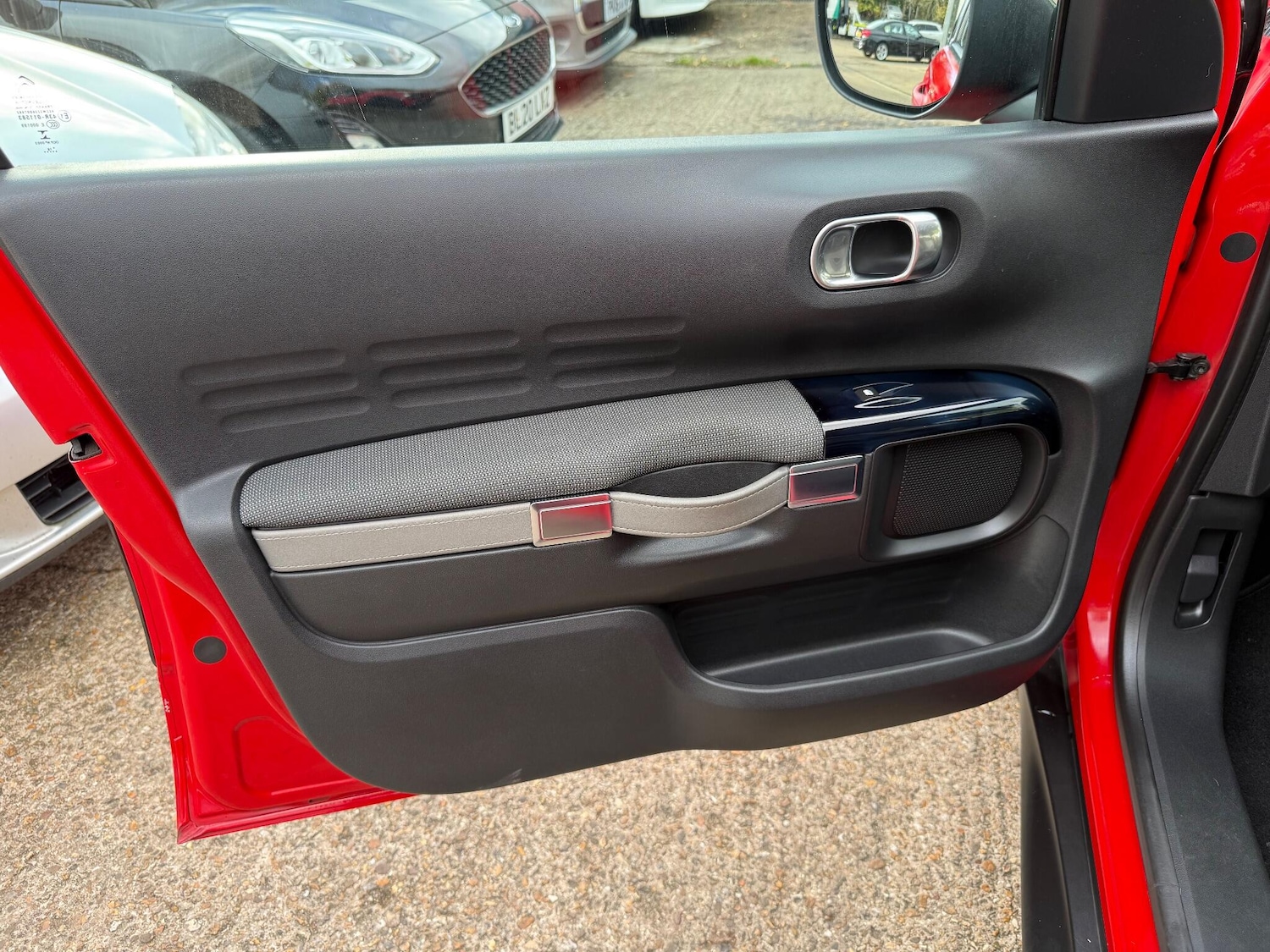 Used Citroen C4 Cactus 2016 for sale - 76528014: Photo 27