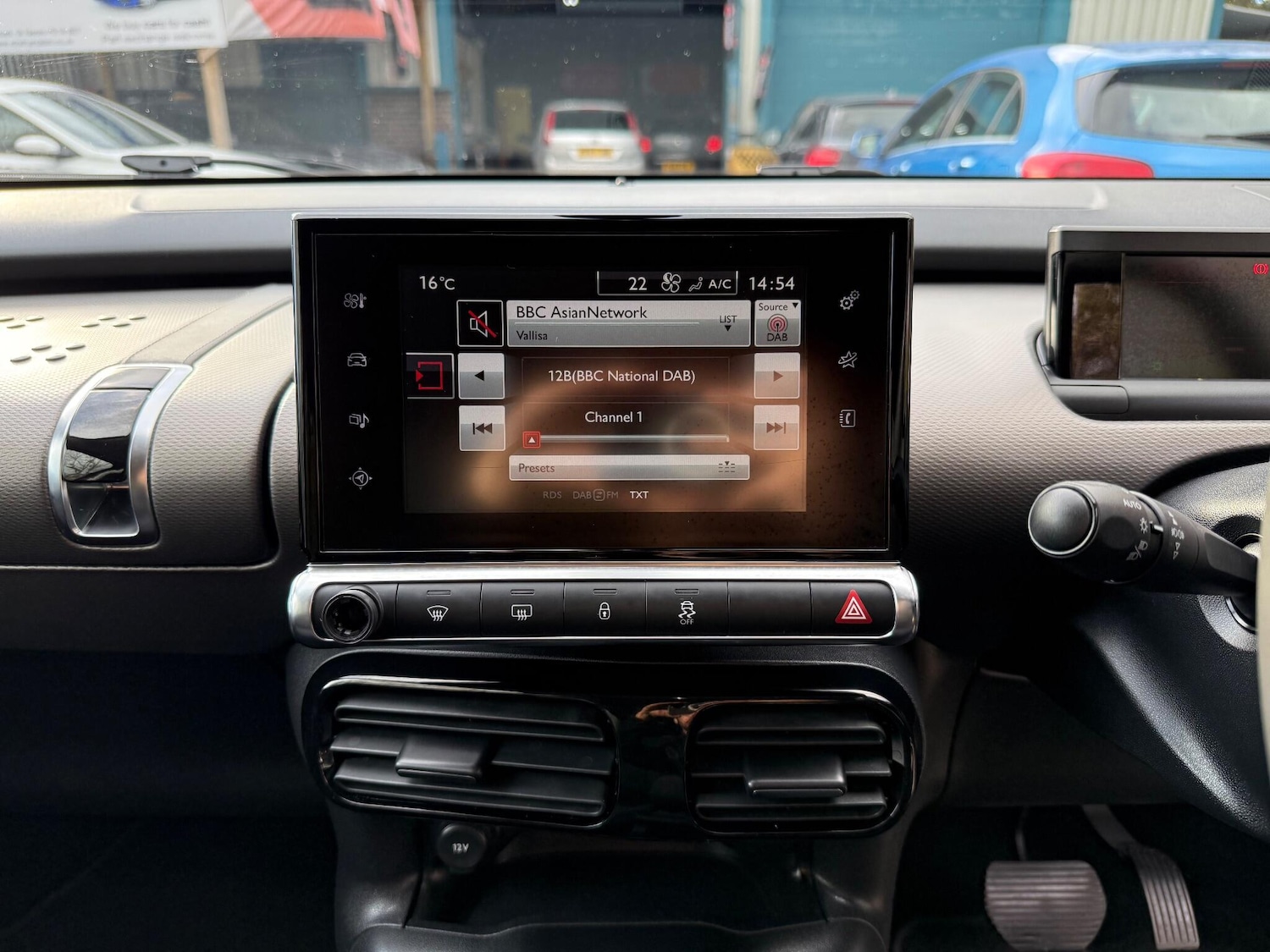 Used Citroen C4 Cactus 2016 for sale - 76528014: Photo 37