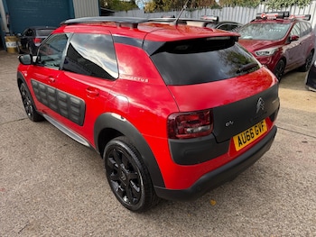 Used Citroen C4 Cactus 2016 for sale - 76528014: Photo