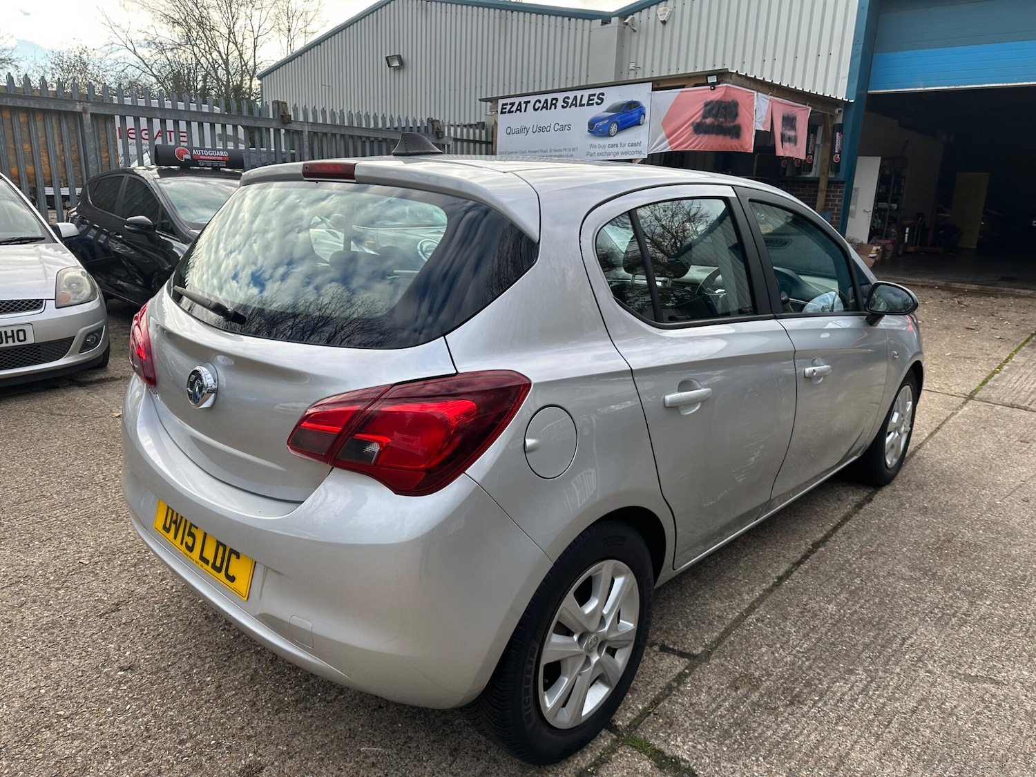 Used Vauxhall Corsa 2015 for sale - 76666685: Photo 10