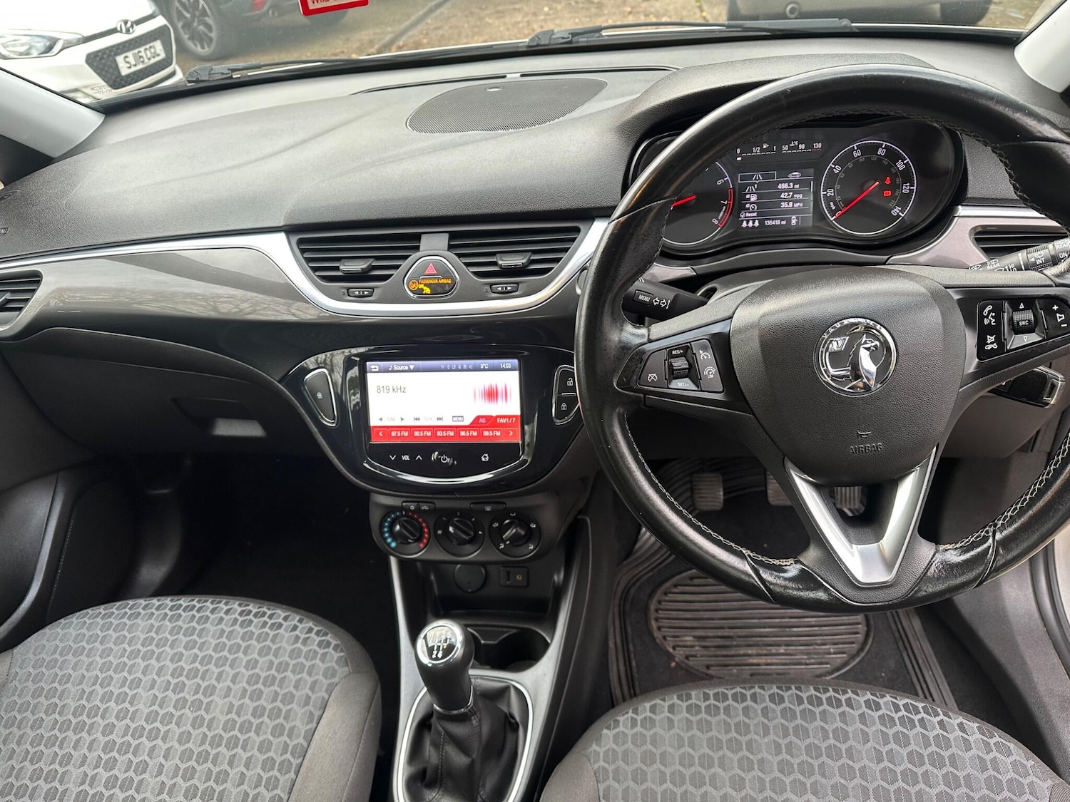 Used Vauxhall Corsa 2015 for sale - 76666685: Photo 11