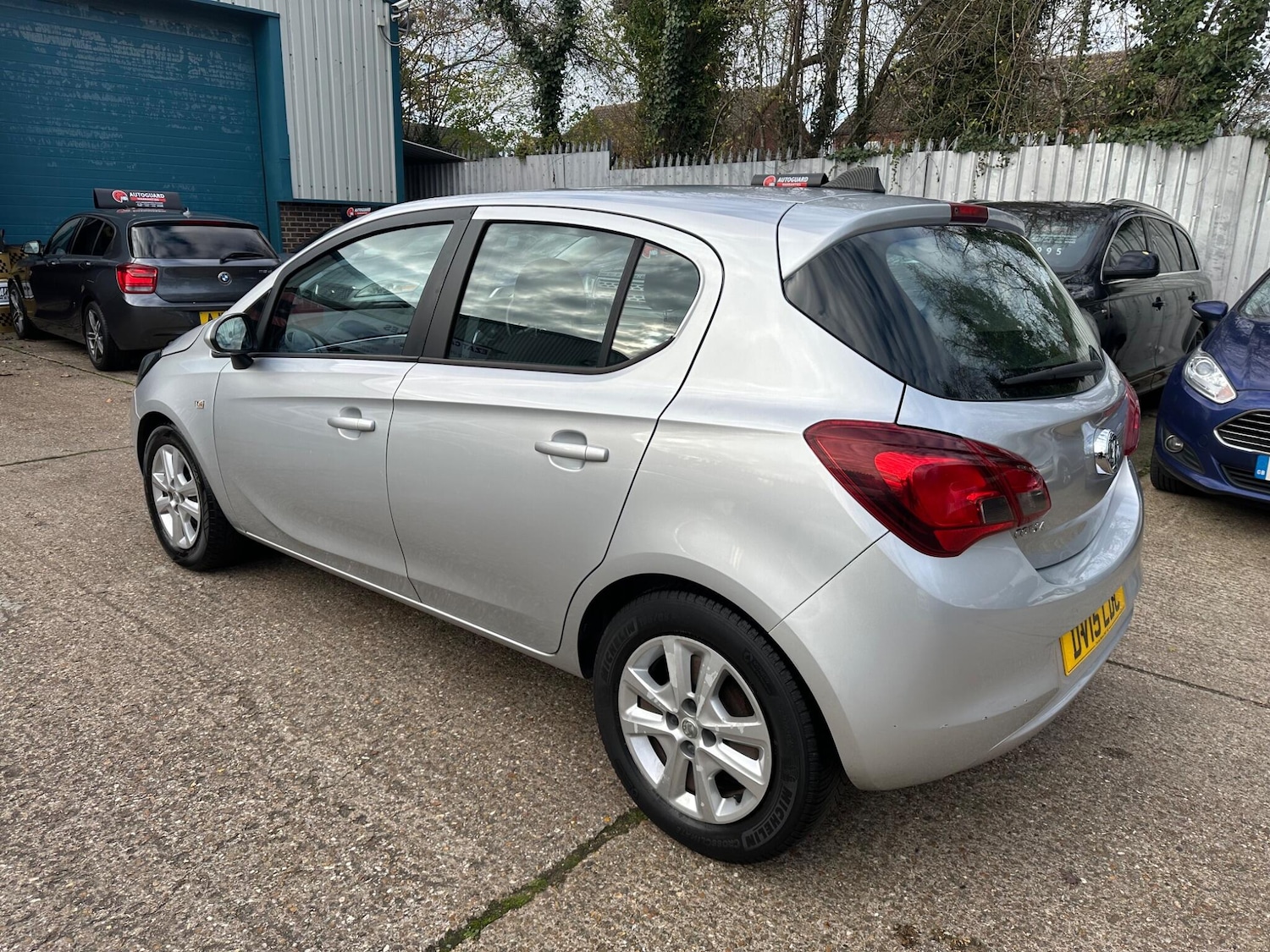 Used Vauxhall Corsa 2015 for sale - 76666685: Photo 4