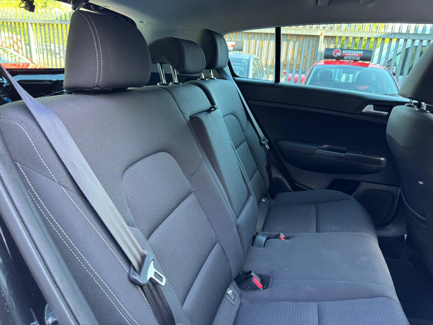 Used Kia Sportage 2018 for sale - 76060329: Photo 32