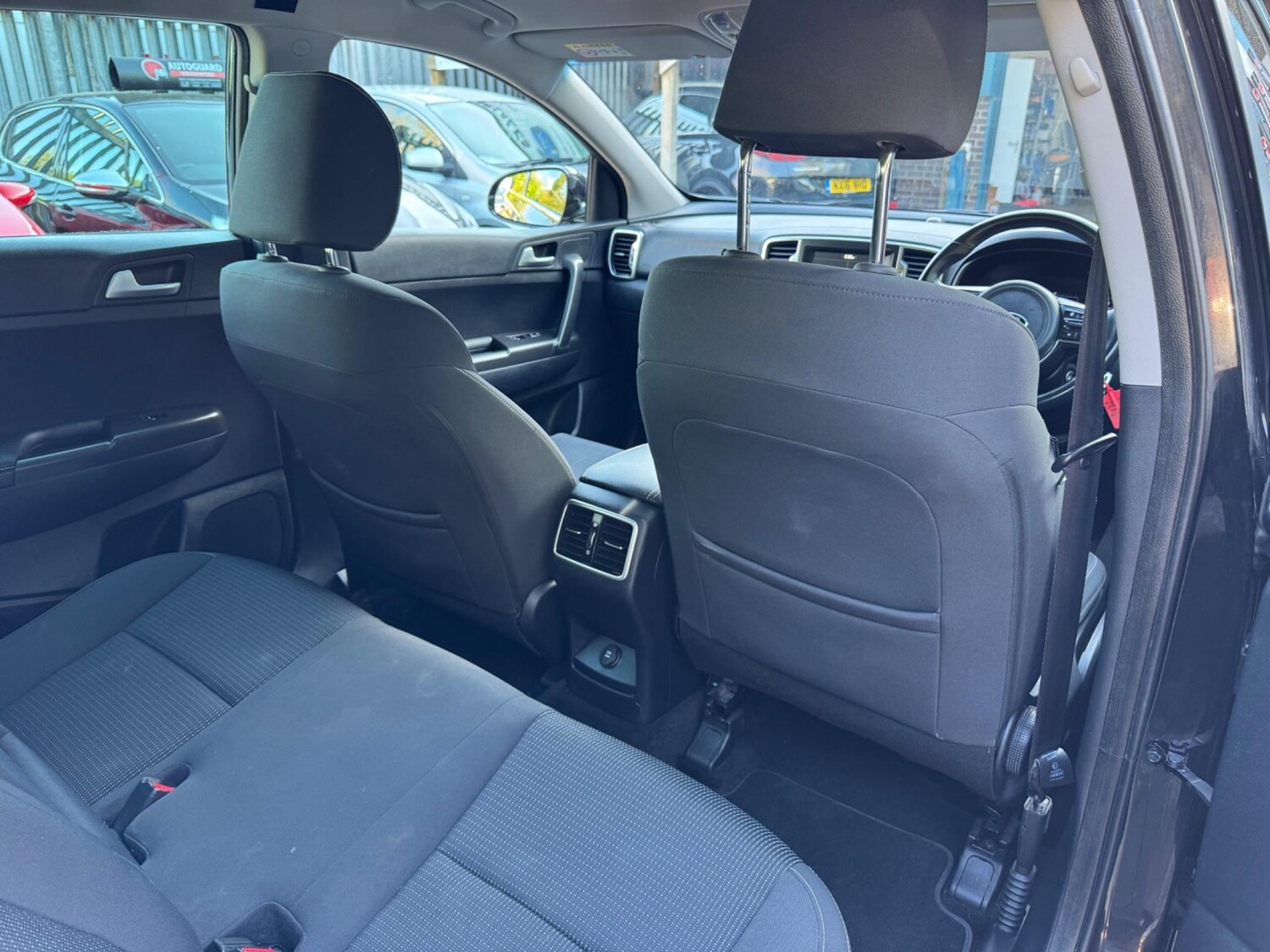 Used Kia Sportage 2018 for sale - 76060329: Photo 33