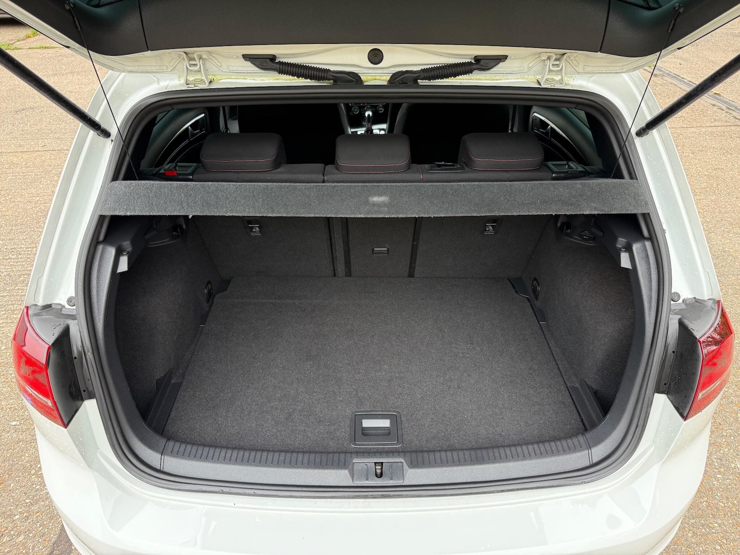 Used Volkswagen Golf 2022 for sale - 76992442: Photo 46