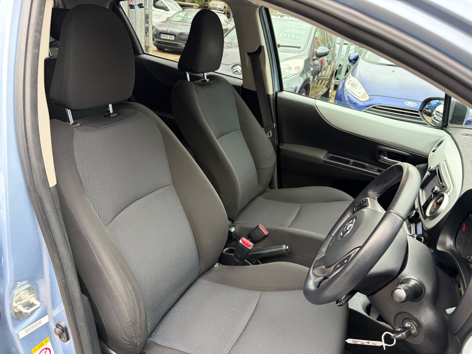 Used Toyota Yaris 2014 for sale - 77853961: Photo 16