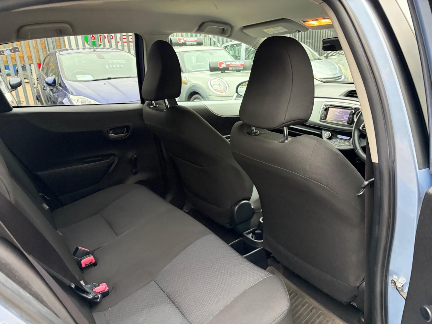 Used Toyota Yaris 2014 for sale - 77853961: Photo 20