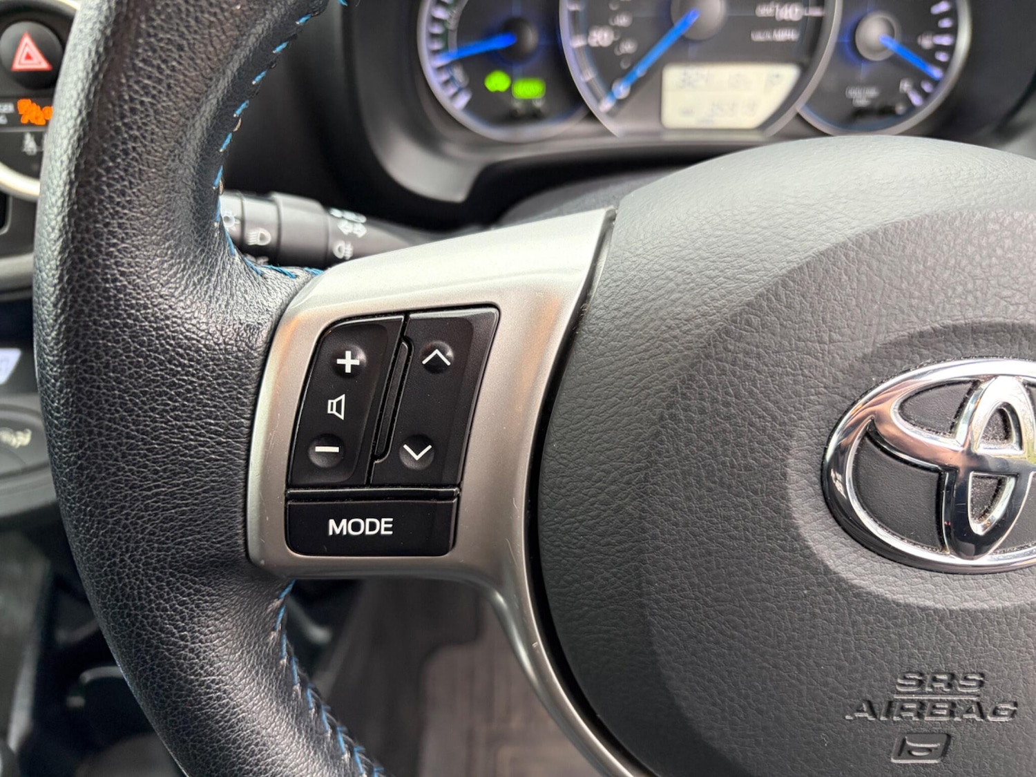 Used Toyota Yaris 2014 for sale - 77853961: Photo 23