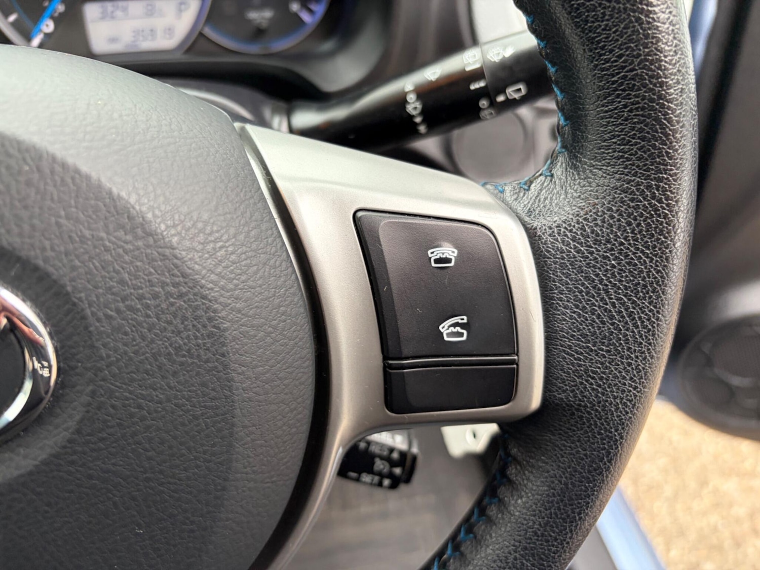 Used Toyota Yaris 2014 for sale - 77853961: Photo 24