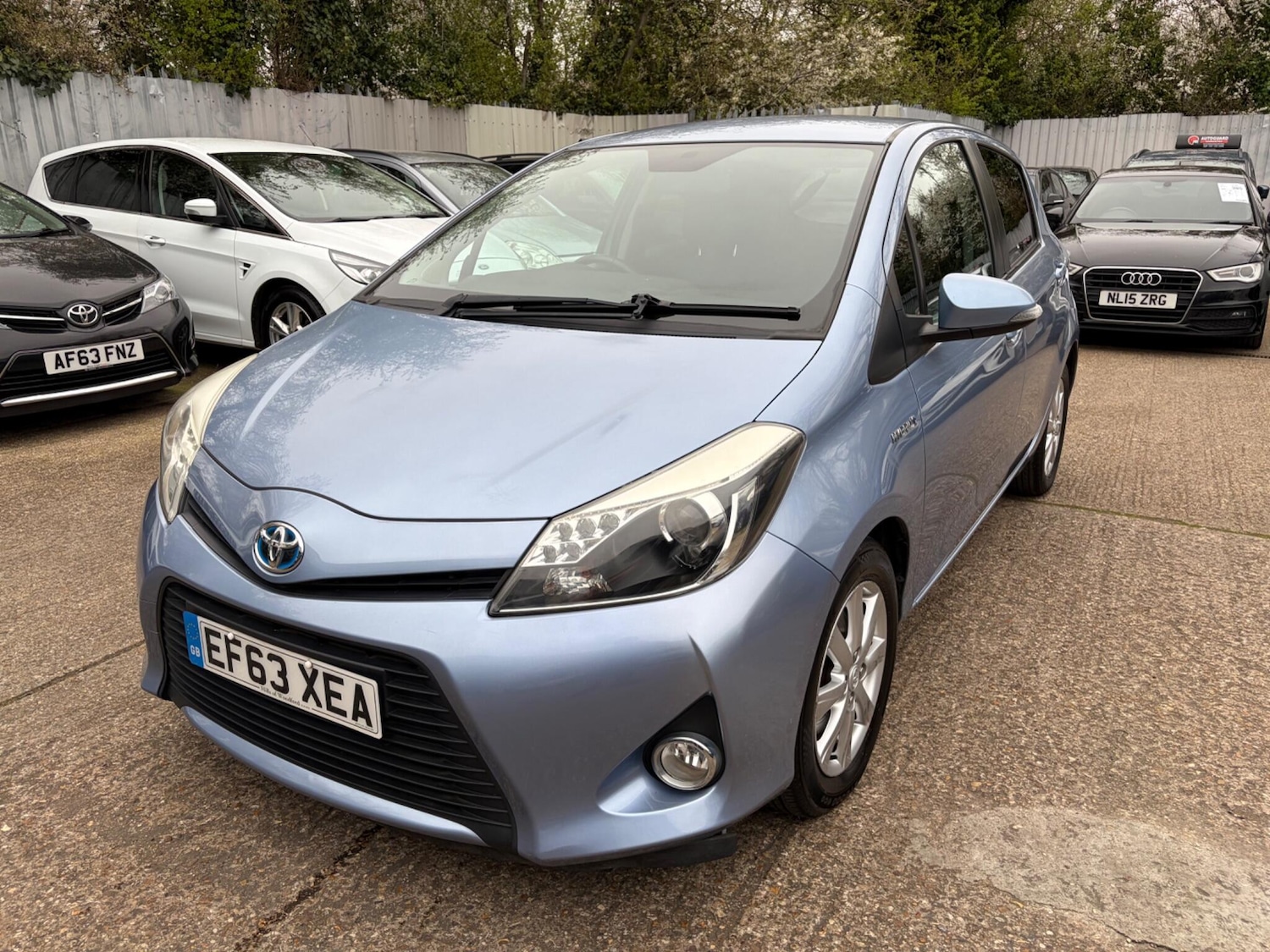 Used Toyota Yaris 2014 for sale - 77853961: Photo 3