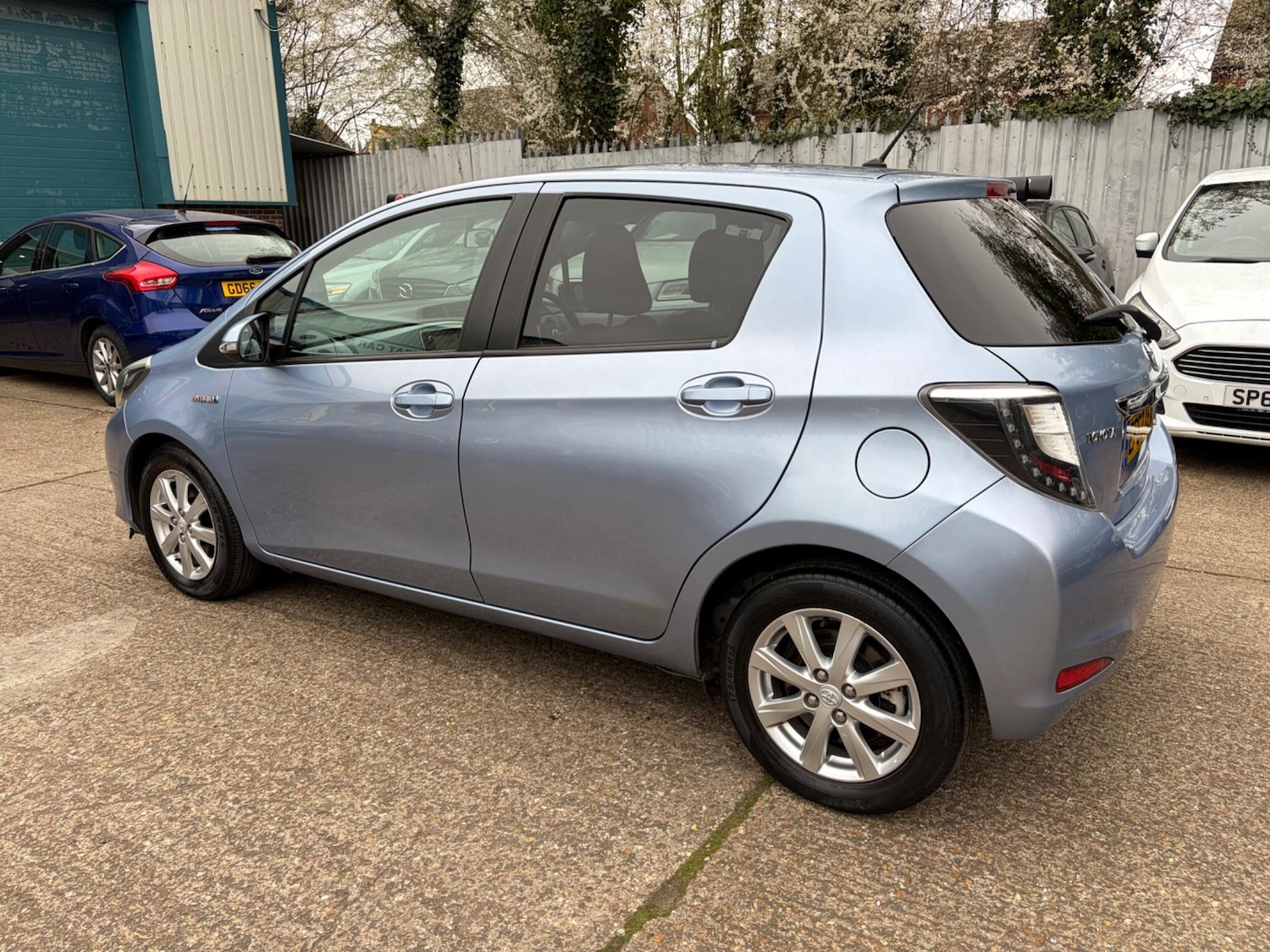 Used Toyota Yaris 2014 for sale - 77853961: Photo 4