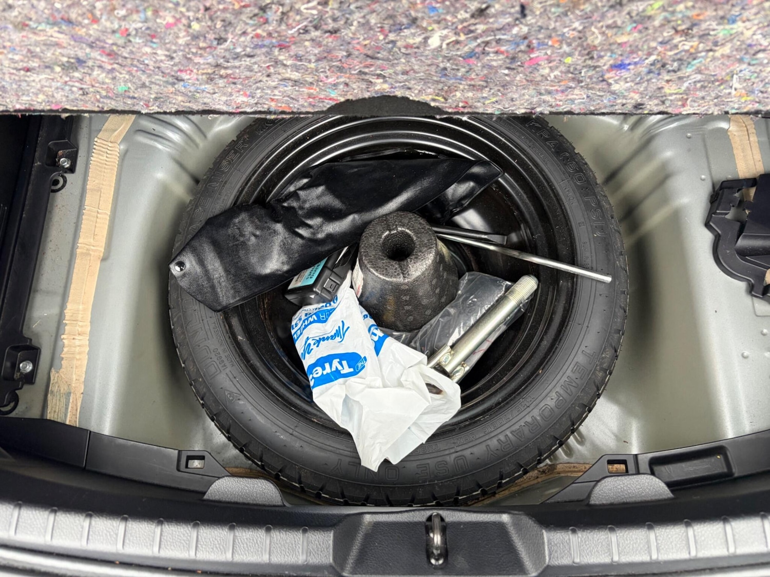 Used Toyota Yaris 2014 for sale - 77853961: Photo 68