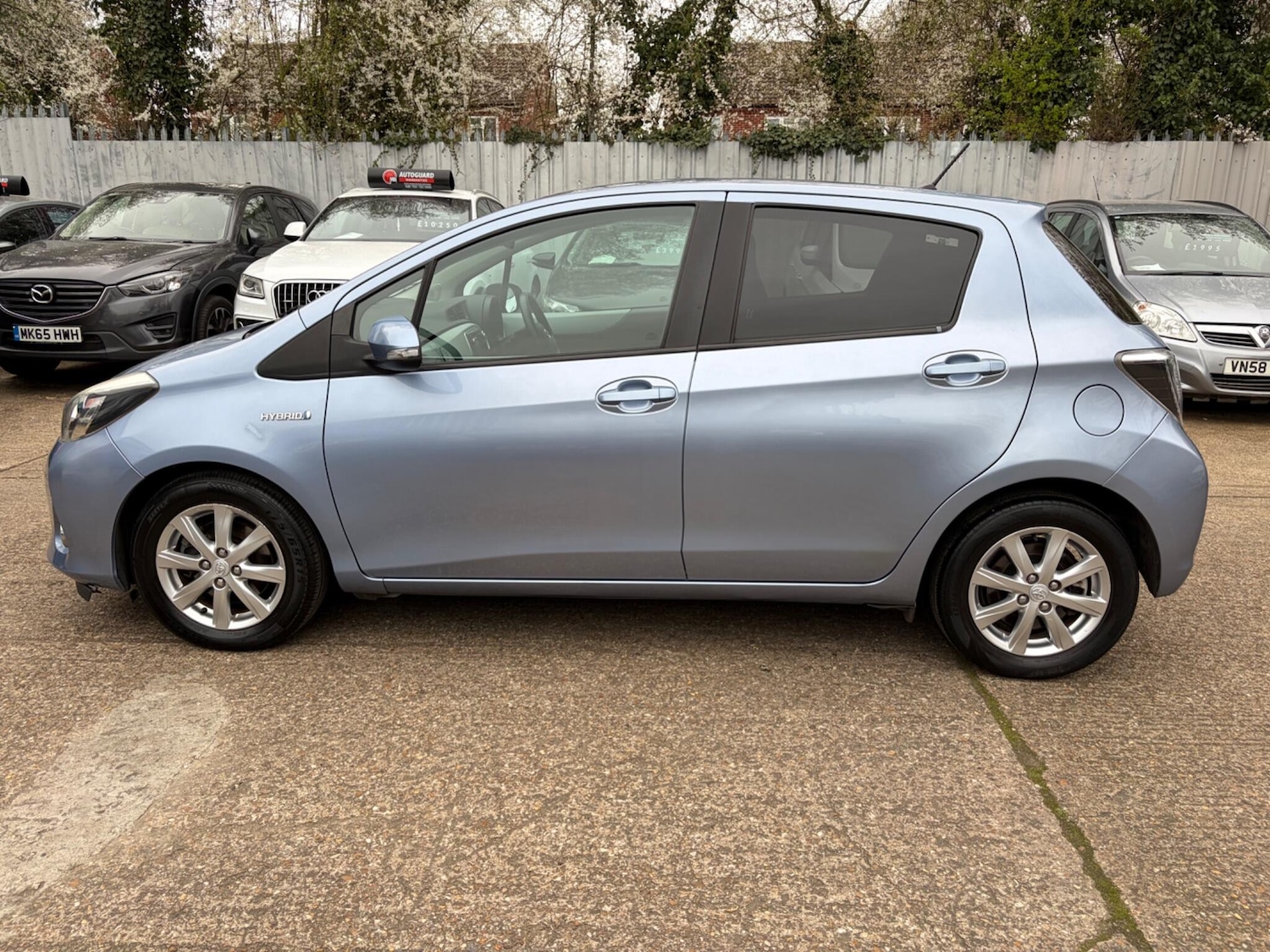 Used Toyota Yaris 2014 for sale - 77853961: Photo 8