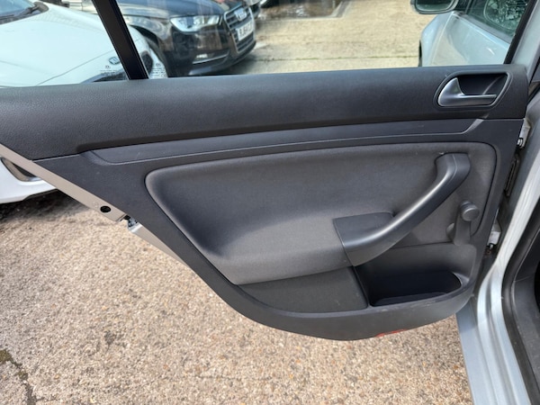 Used Volkswagen Golf 2008 for sale - 74861383: Photo 27