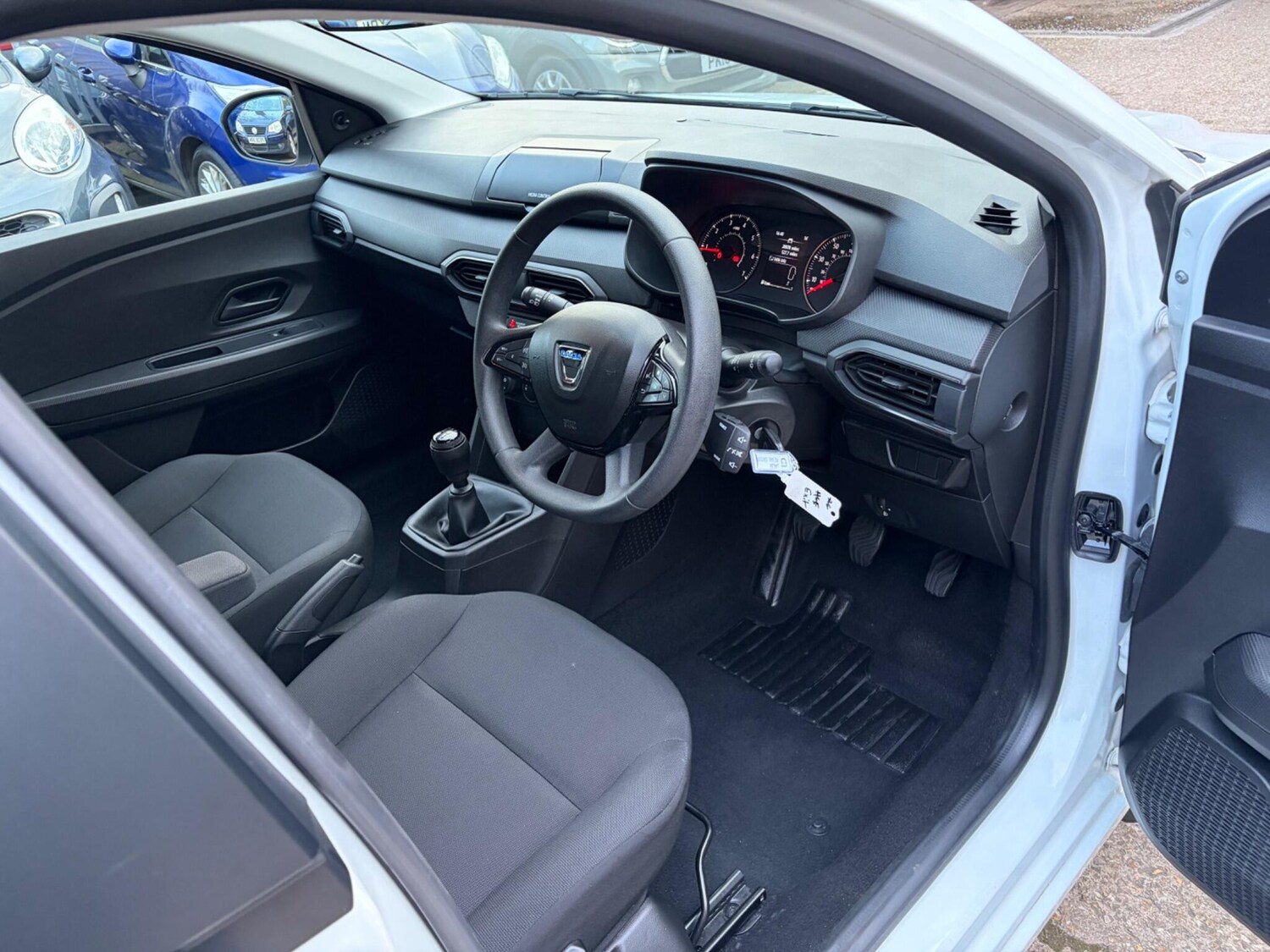 Used Dacia Sandero 2022 for sale - 77839099: Photo 32