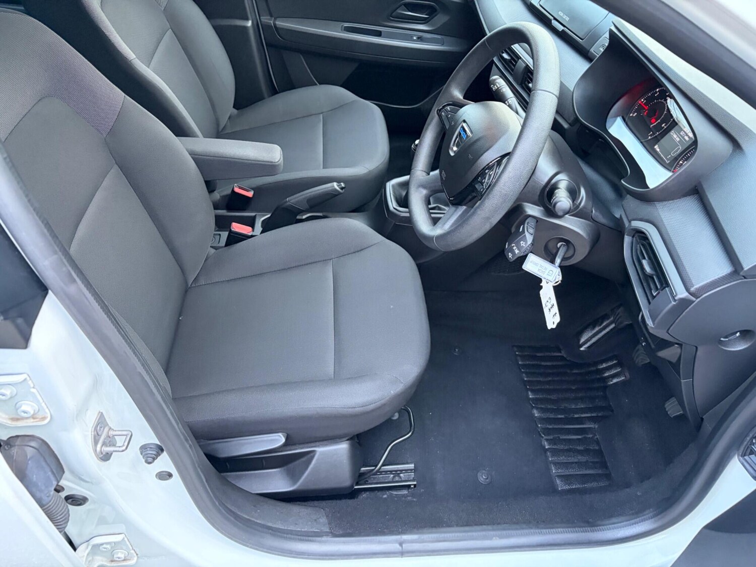 Used Dacia Sandero 2022 for sale - 77839099: Photo 33