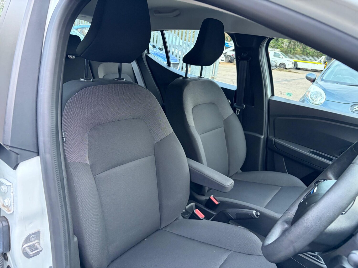 Used Dacia Sandero 2022 for sale - 77839099: Photo 34