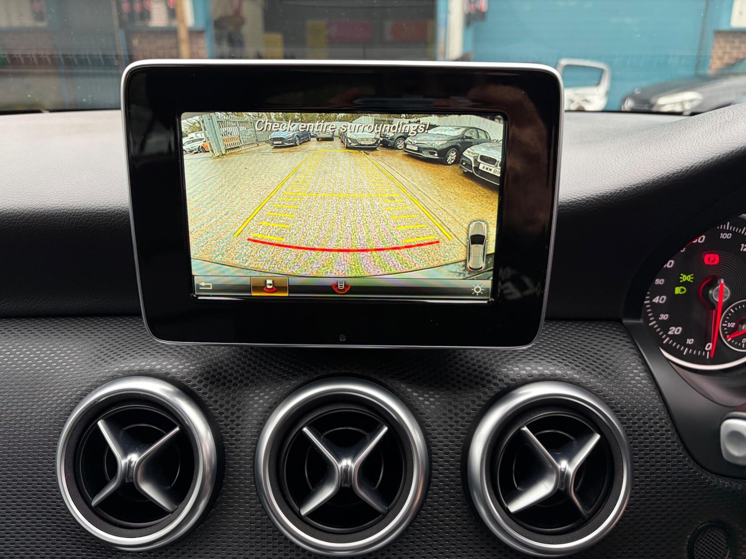 Used Mercedes-Benz A-Class 2017 for sale - 77411570: Photo 33