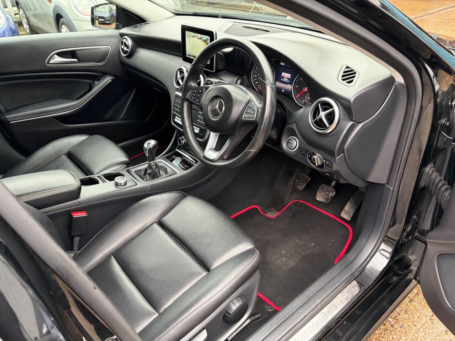 Used Mercedes-Benz A-Class 2017 for sale - 77411570: Photo 39