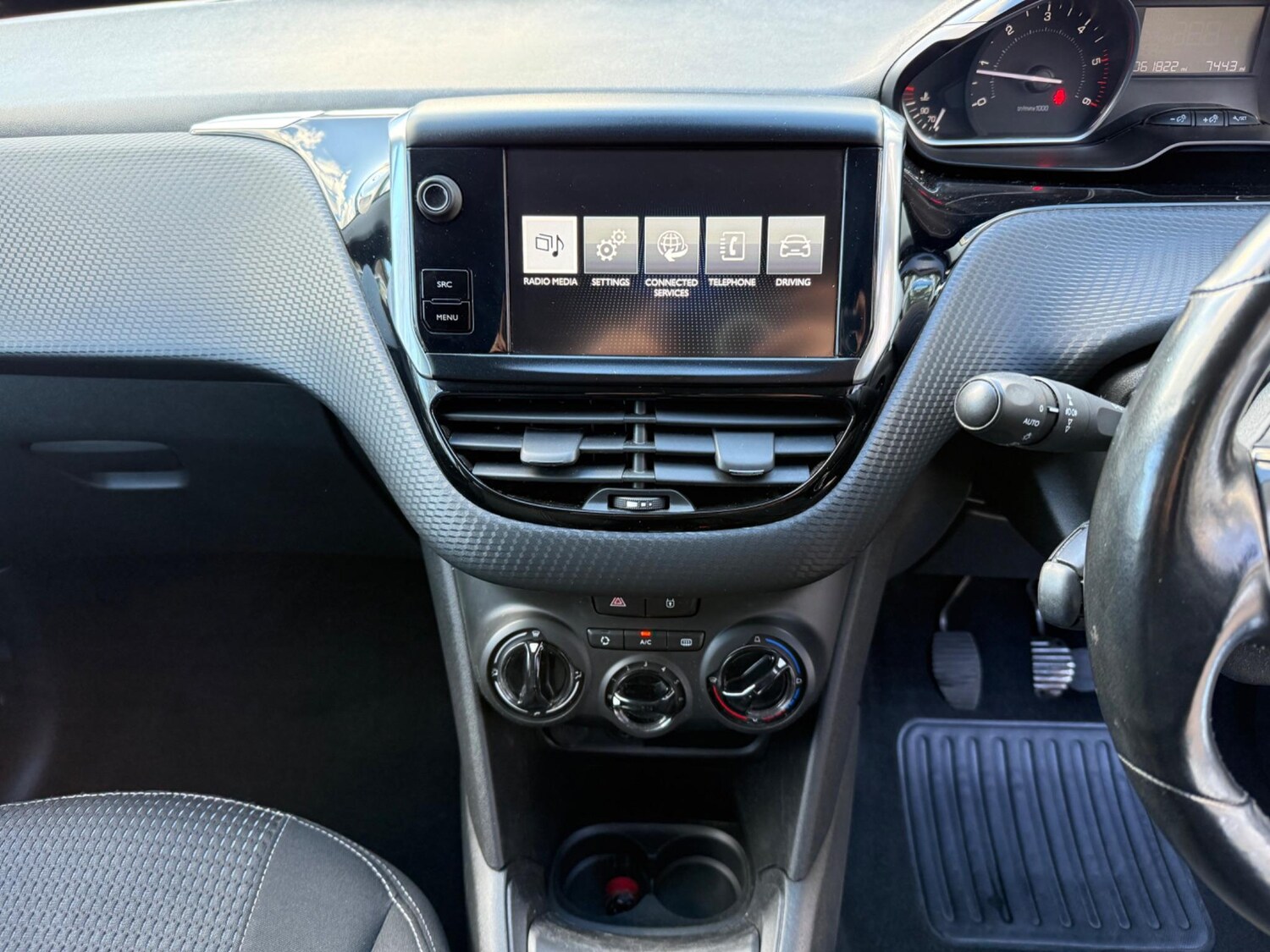 Vehicle 28