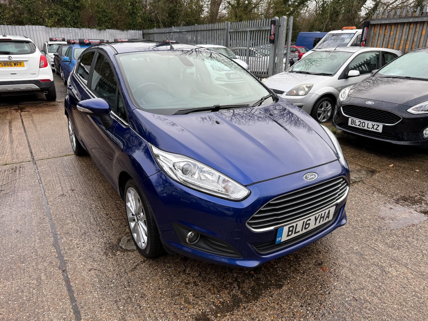 Used Ford Fiesta for sale - 76728975: Photo 1
