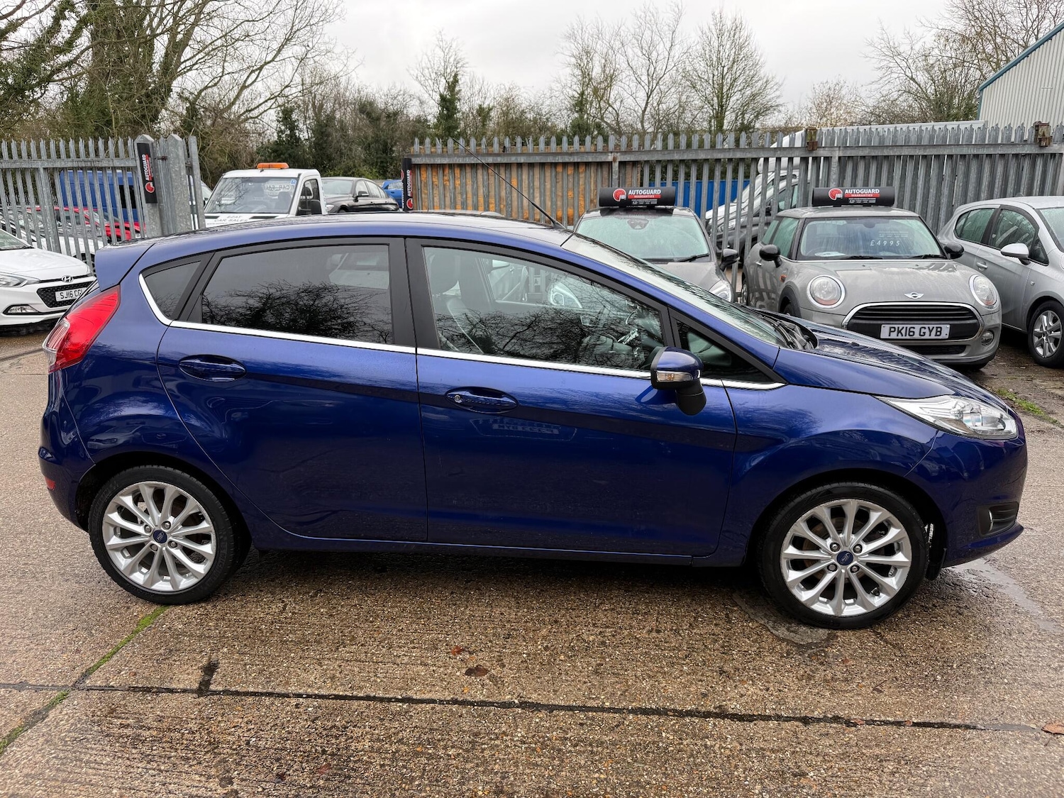 Used Ford Fiesta for sale - 76728975: Photo 10