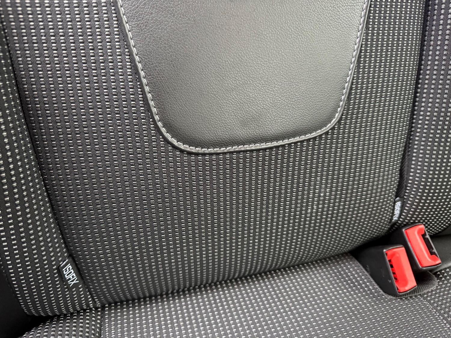 Used Ford Fiesta for sale - 76728975: Photo 24