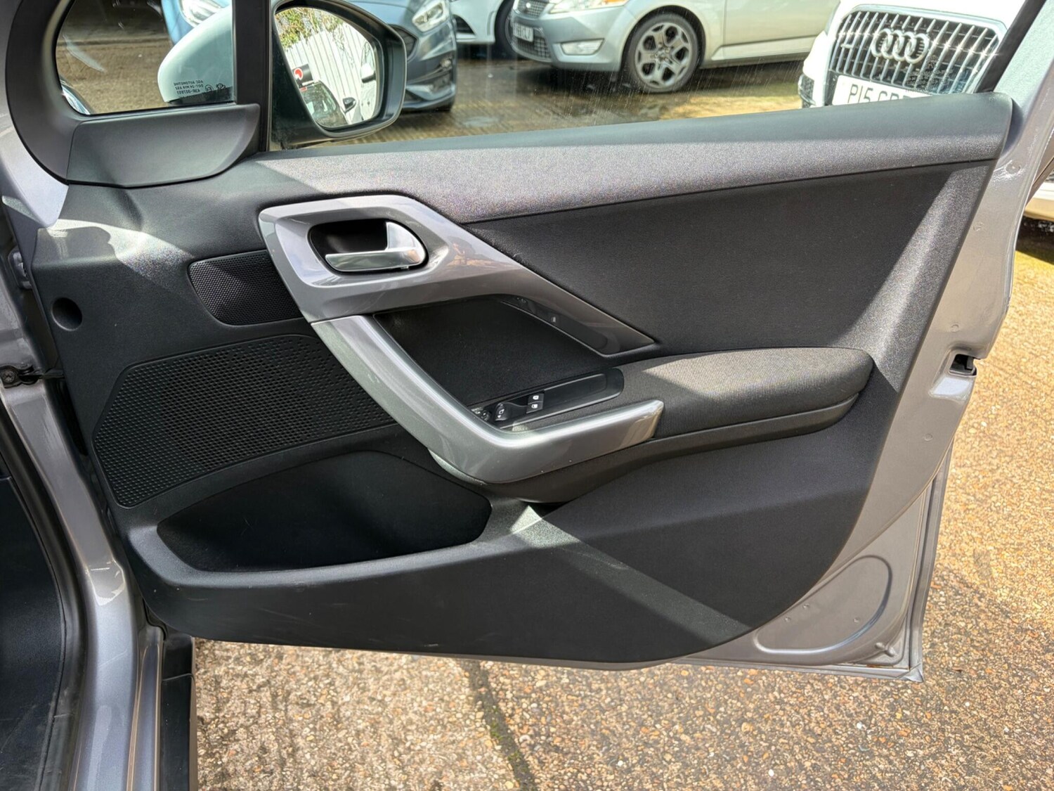 Used Peugeot 2008 2017 for sale - 77723804: Photo 33