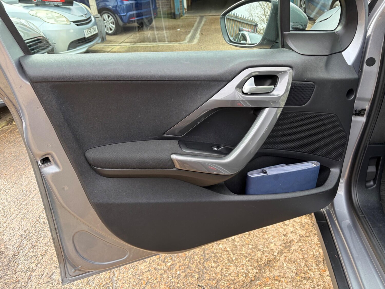 Used Peugeot 2008 2017 for sale - 77723804: Photo 37