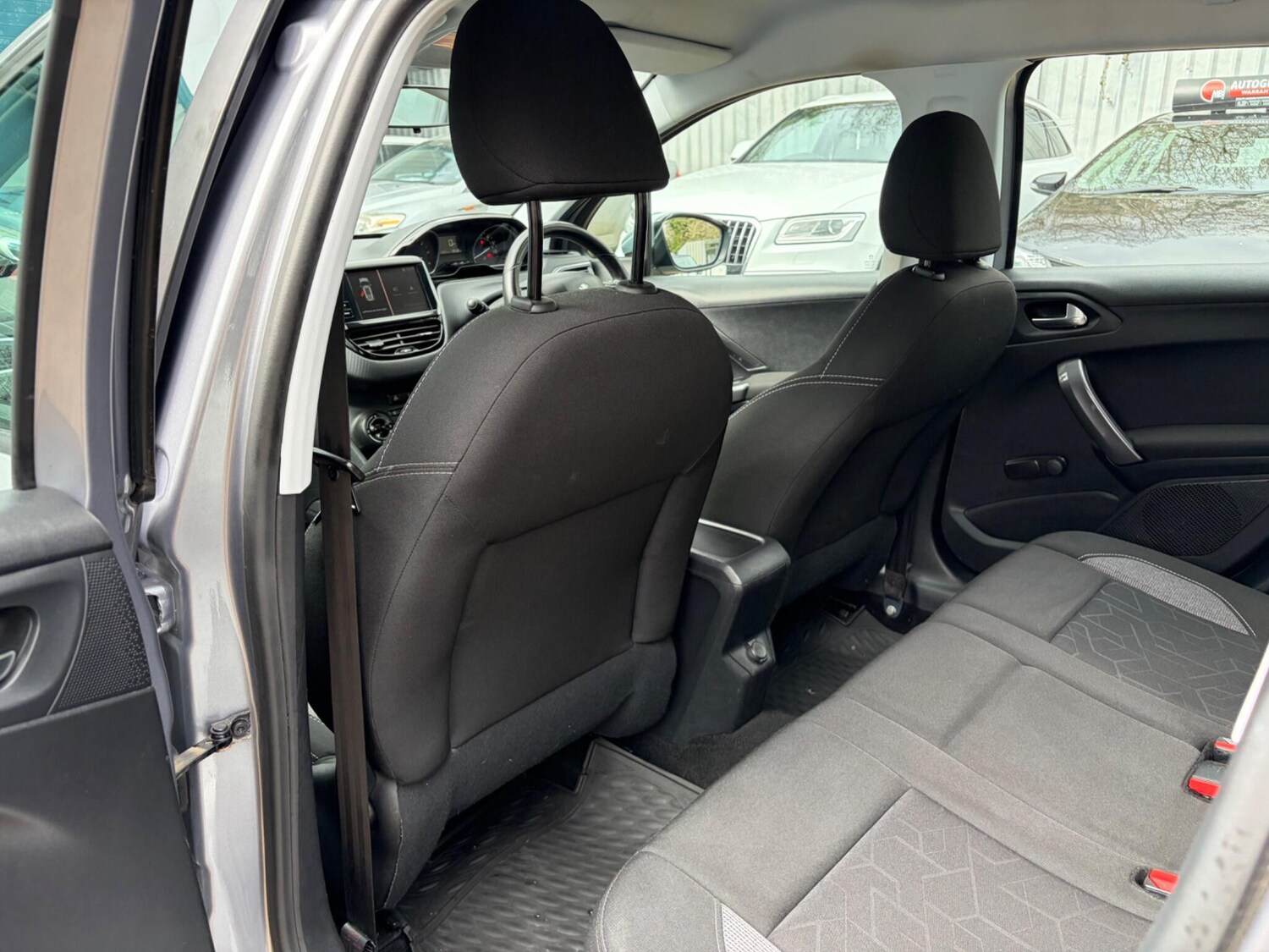 Used Peugeot 2008 2017 for sale - 77723804: Photo 43