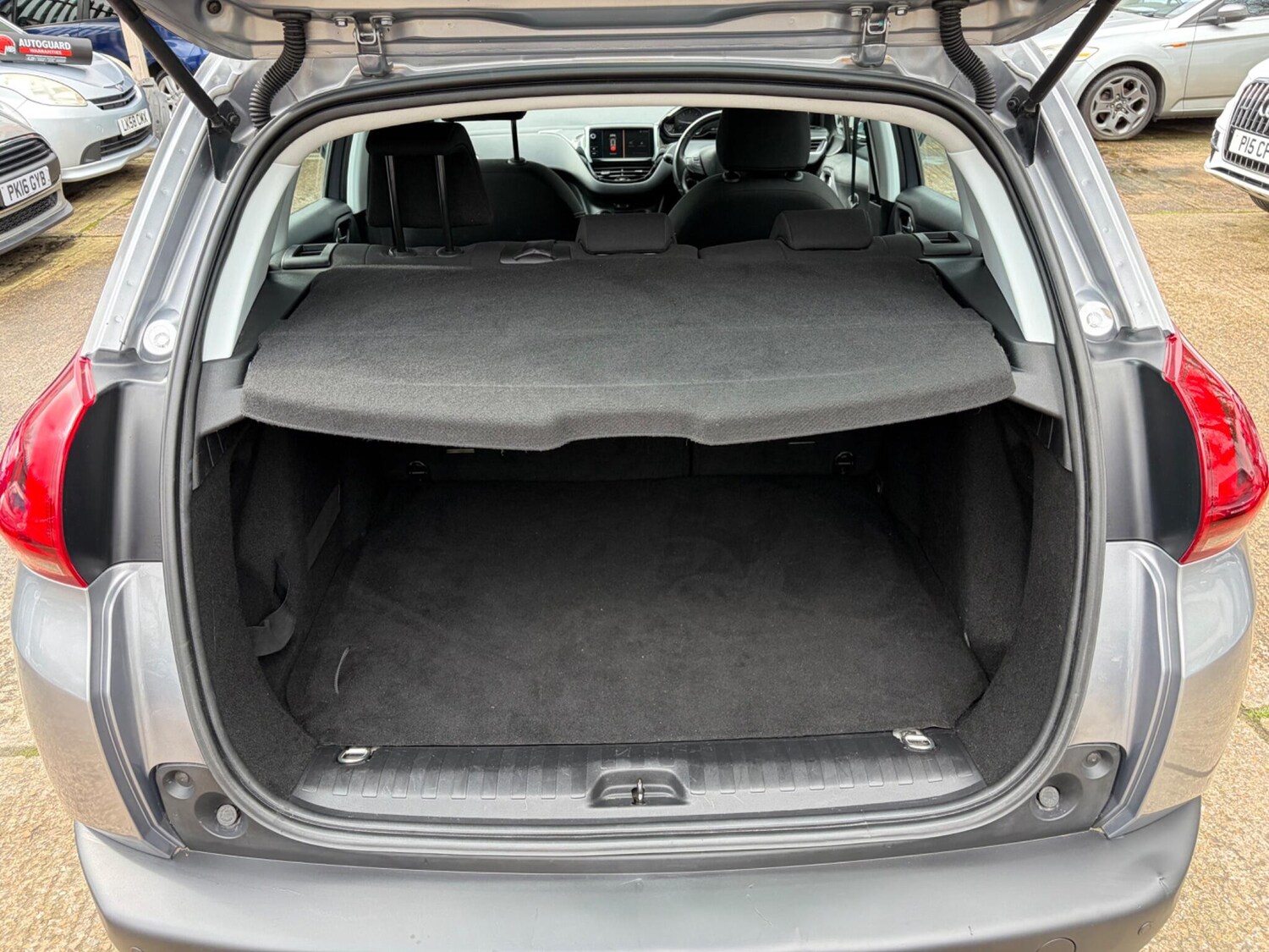 Used Peugeot 2008 2017 for sale - 77723804: Photo 52