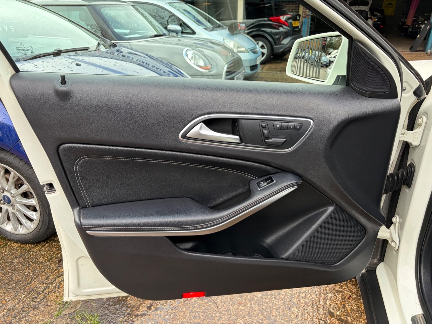 Used Mercedes-Benz GLA 2016 for sale - 77396164: Photo 45