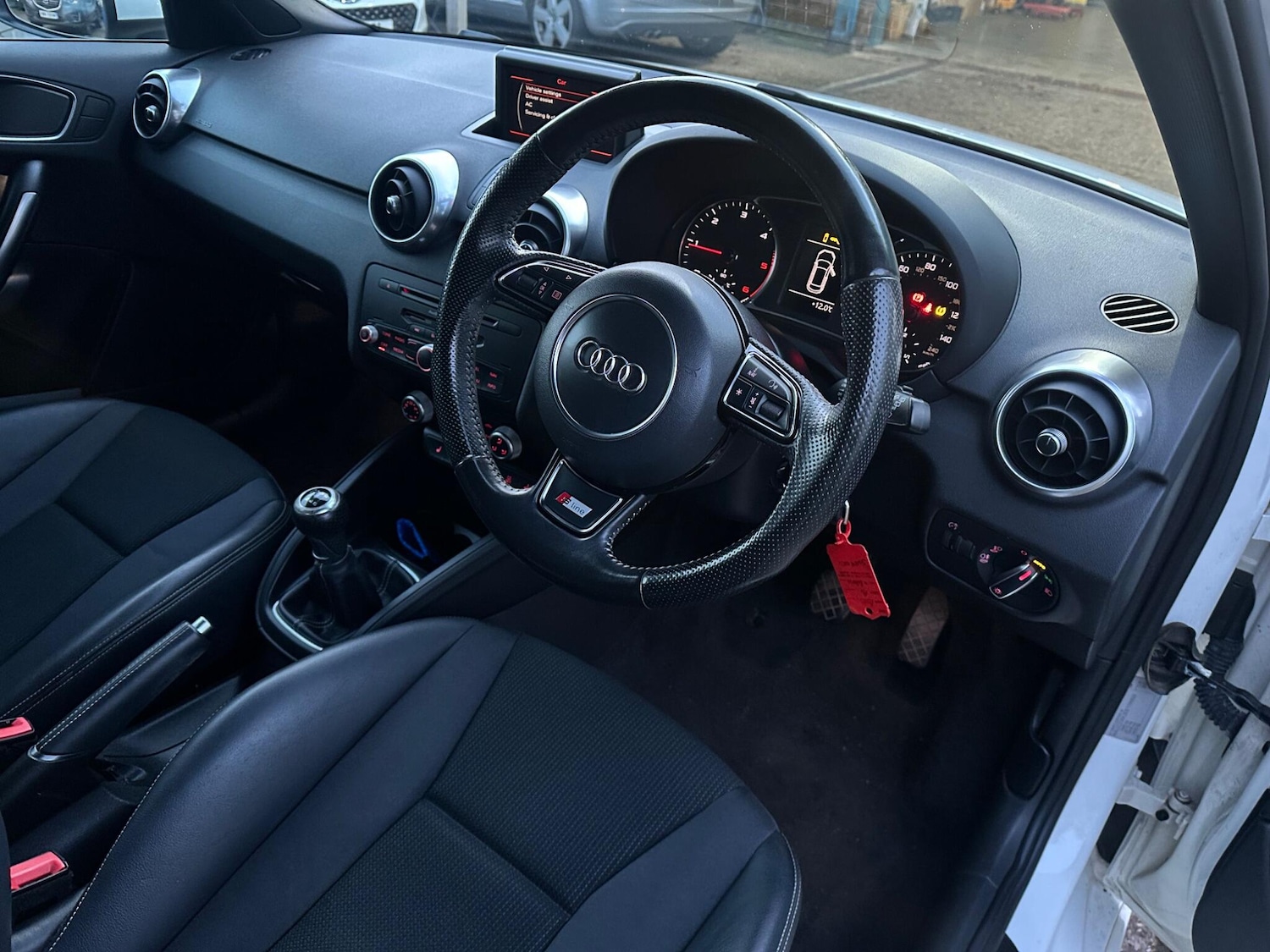 Used Audi A1 2014 for sale - 76953000: Photo 14