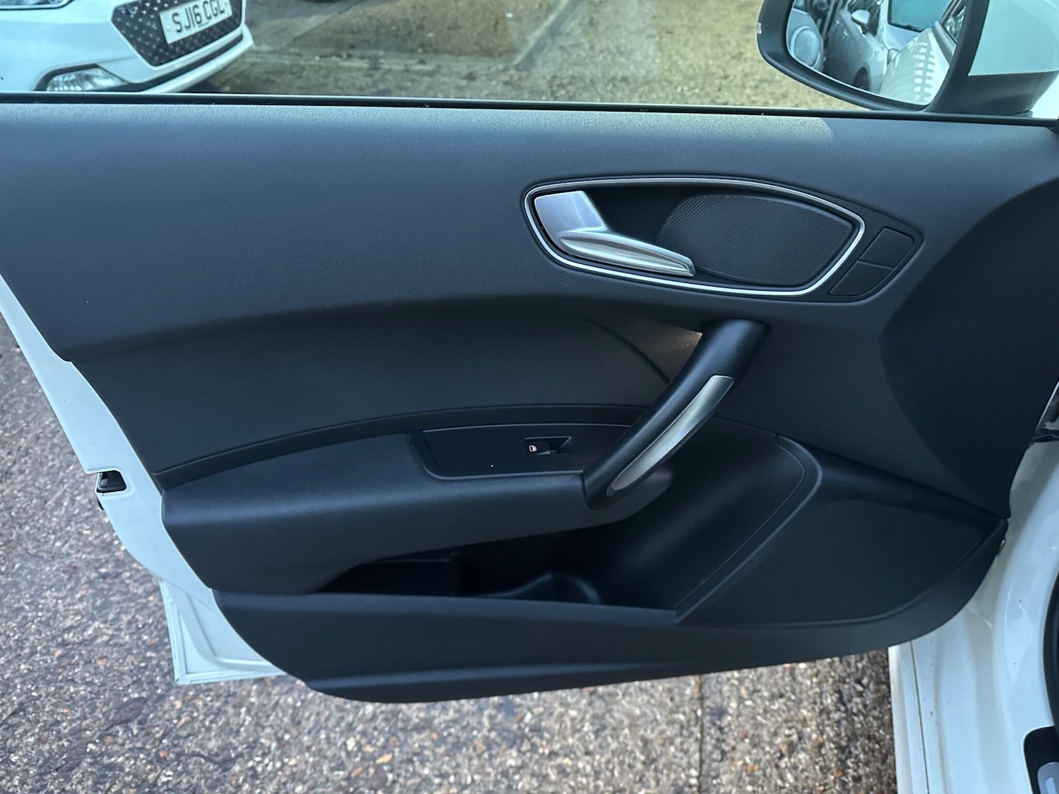 Used Audi A1 2014 for sale - 76953000: Photo 25