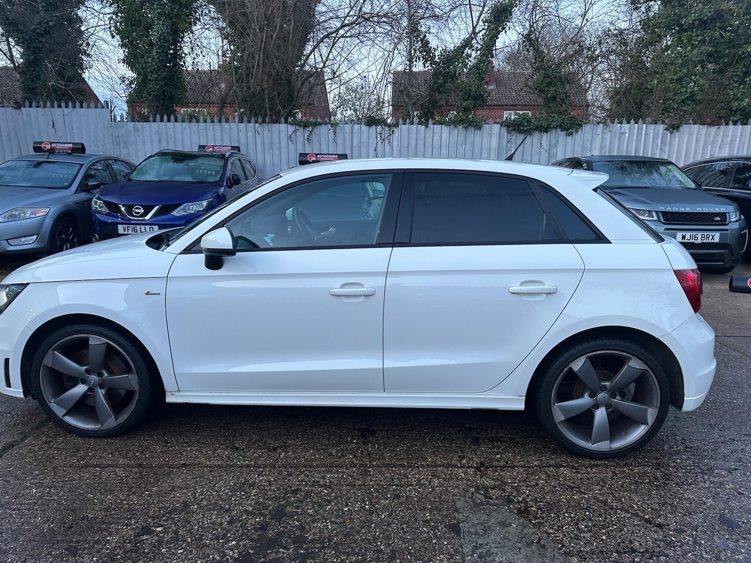 Used Audi A1 2014 for sale - 76953000: Photo 8