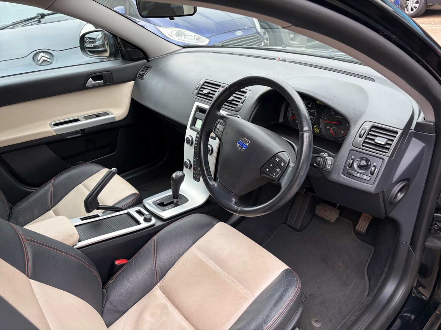 Used Volvo V50 2012 for sale - 78019300: Photo 34