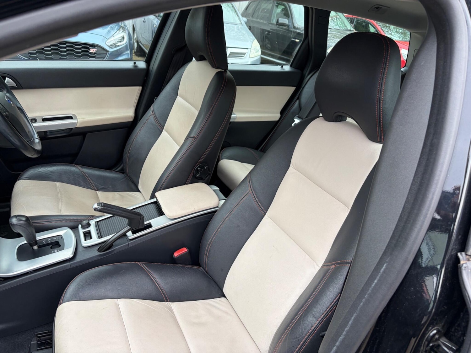 Used Volvo V50 2012 for sale - 78019300: Photo 42