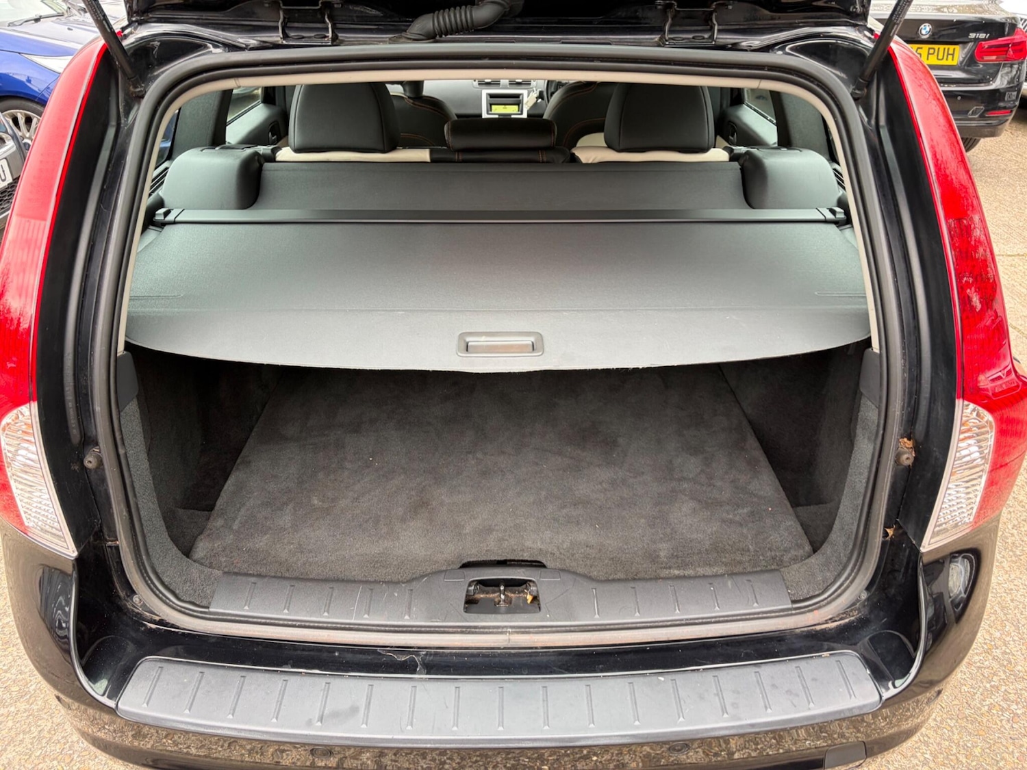 Used Volvo V50 2012 for sale - 78019300: Photo 56