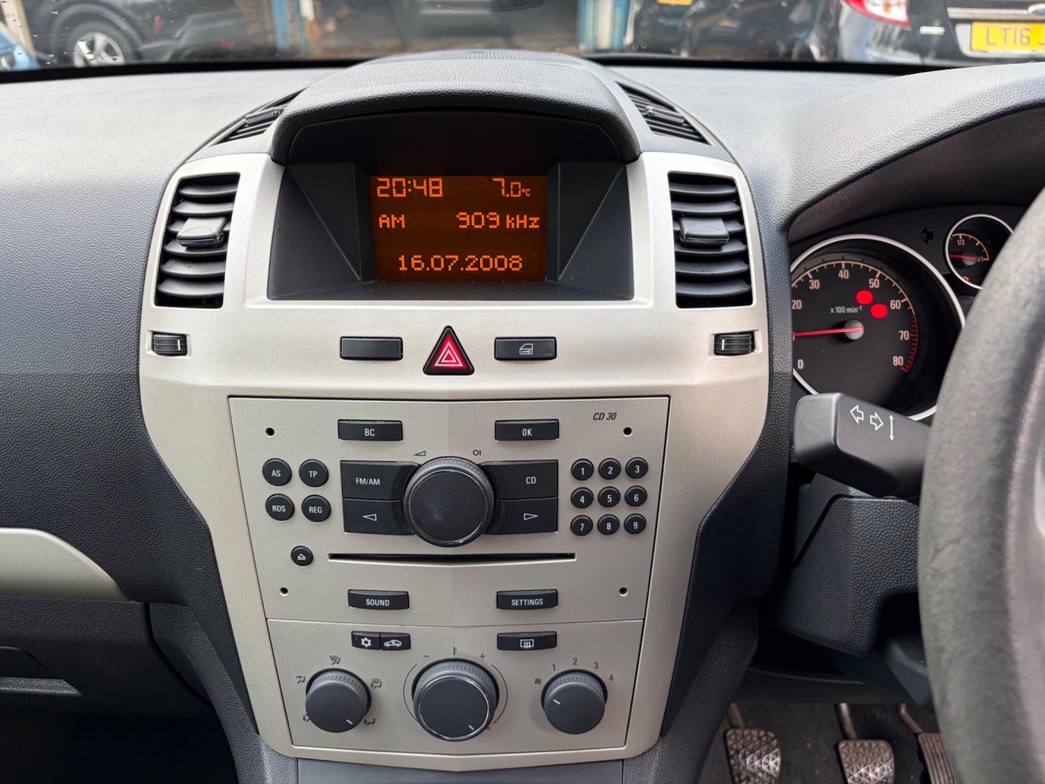 Used Vauxhall Zafira 2008 for sale - 77441025: Photo 21