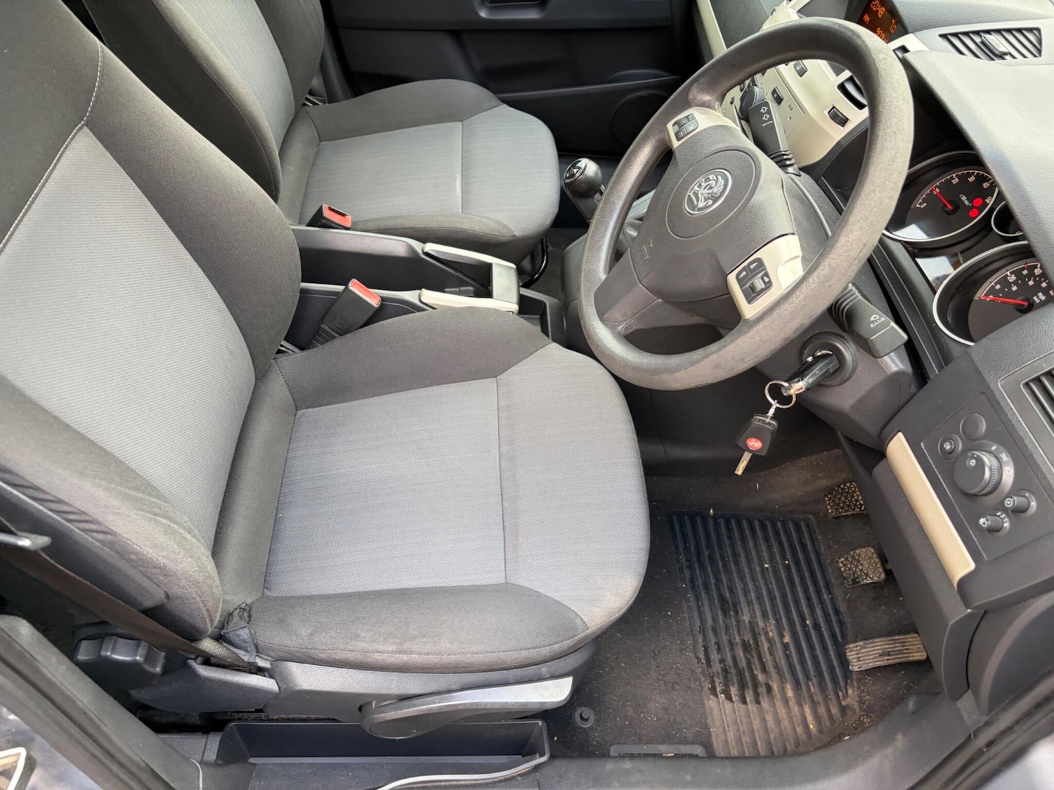 Used Vauxhall Zafira 2008 for sale - 77441025: Photo 25