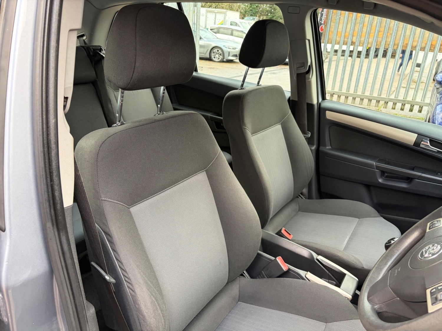 Used Vauxhall Zafira 2008 for sale - 77441025: Photo 26