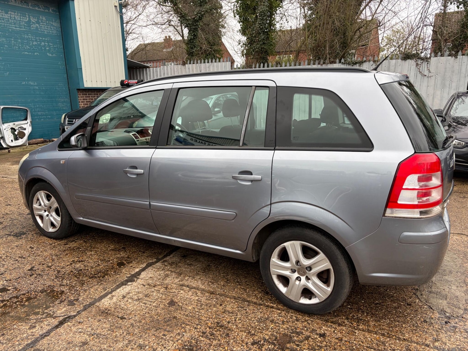 Used Vauxhall Zafira 2008 for sale - 77441025: Photo 6