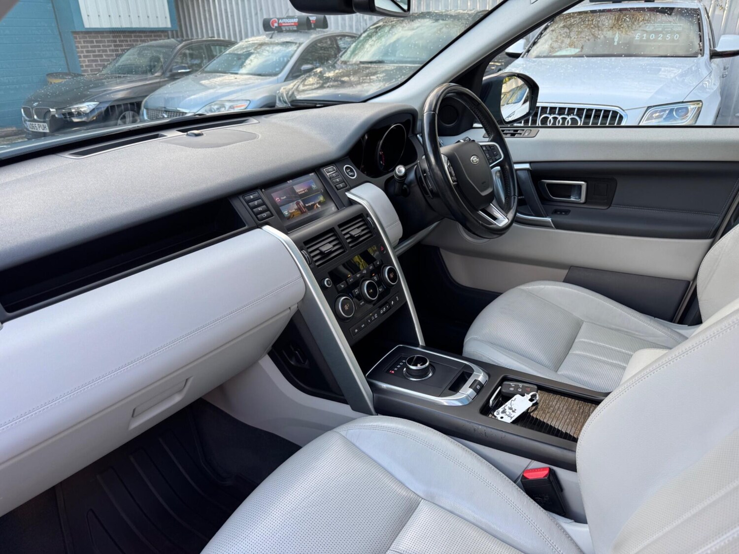 Used Land Rover Discovery Sport for sale - 78214689: Photo 15