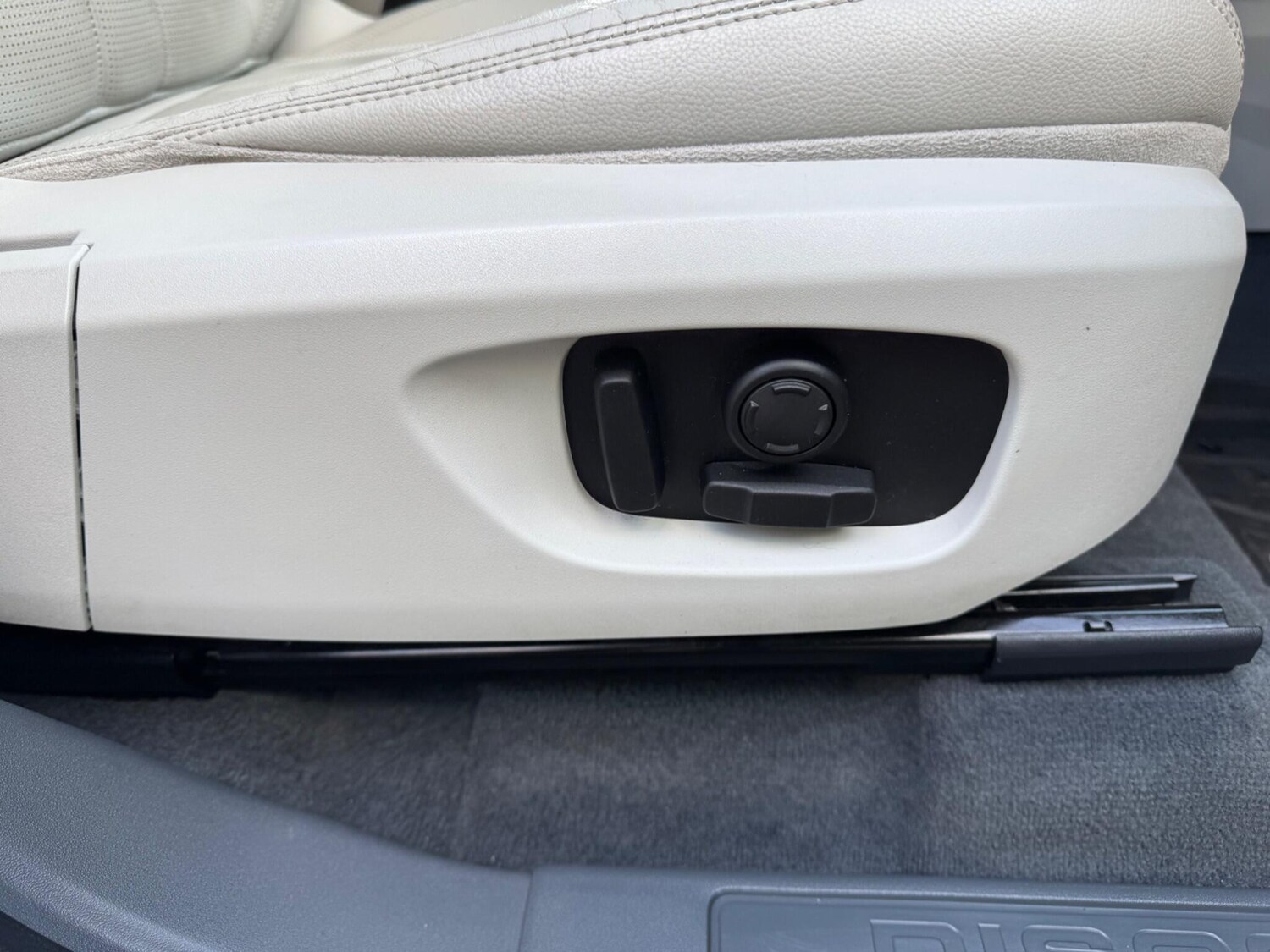 Used Land Rover Discovery Sport for sale - 78214689: Photo 24