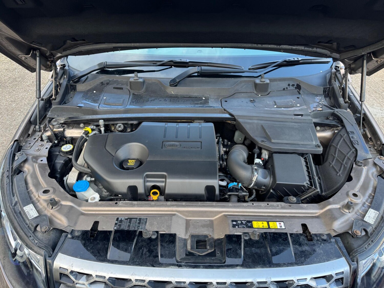 Used Land Rover Discovery Sport for sale - 78214689: Photo 32